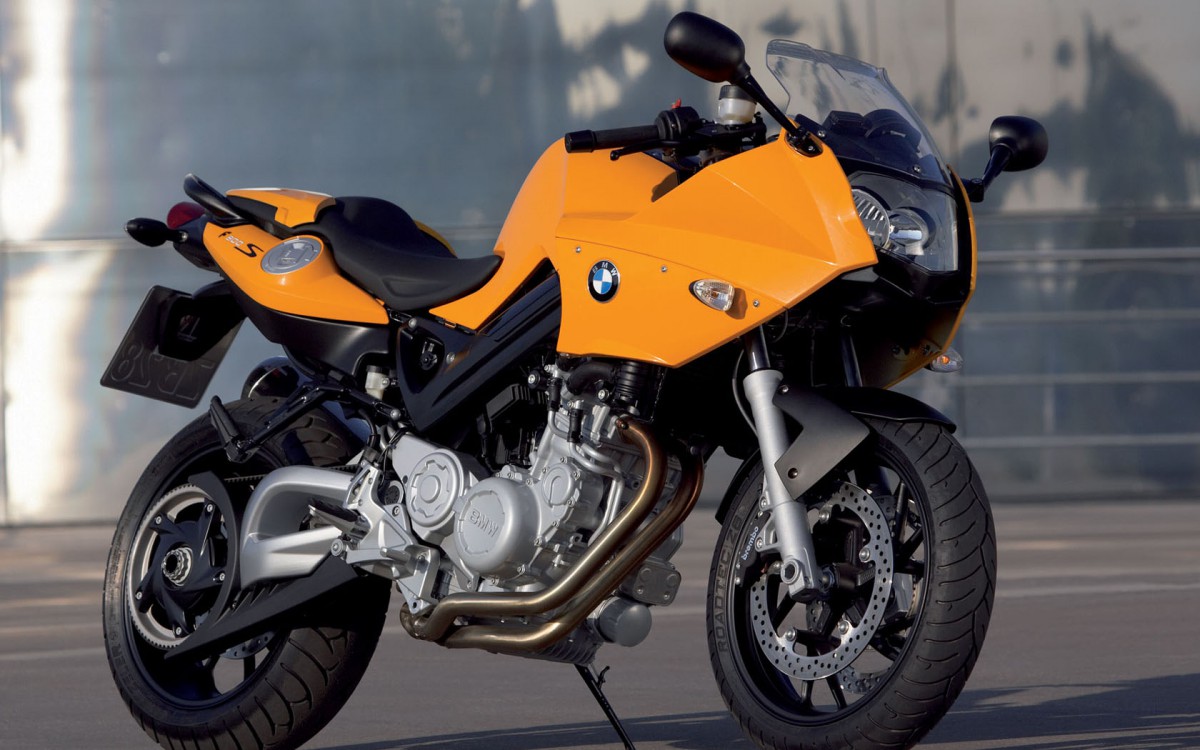 宝马f 800 s摩托车桌面壁纸(1/24)