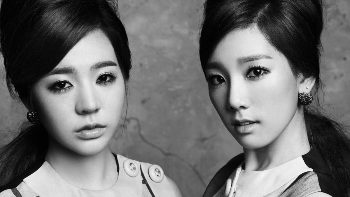 金泰妍李顺圭高清壁纸49