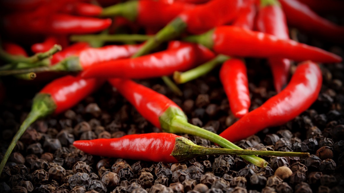 青红辣椒图片壁纸1820