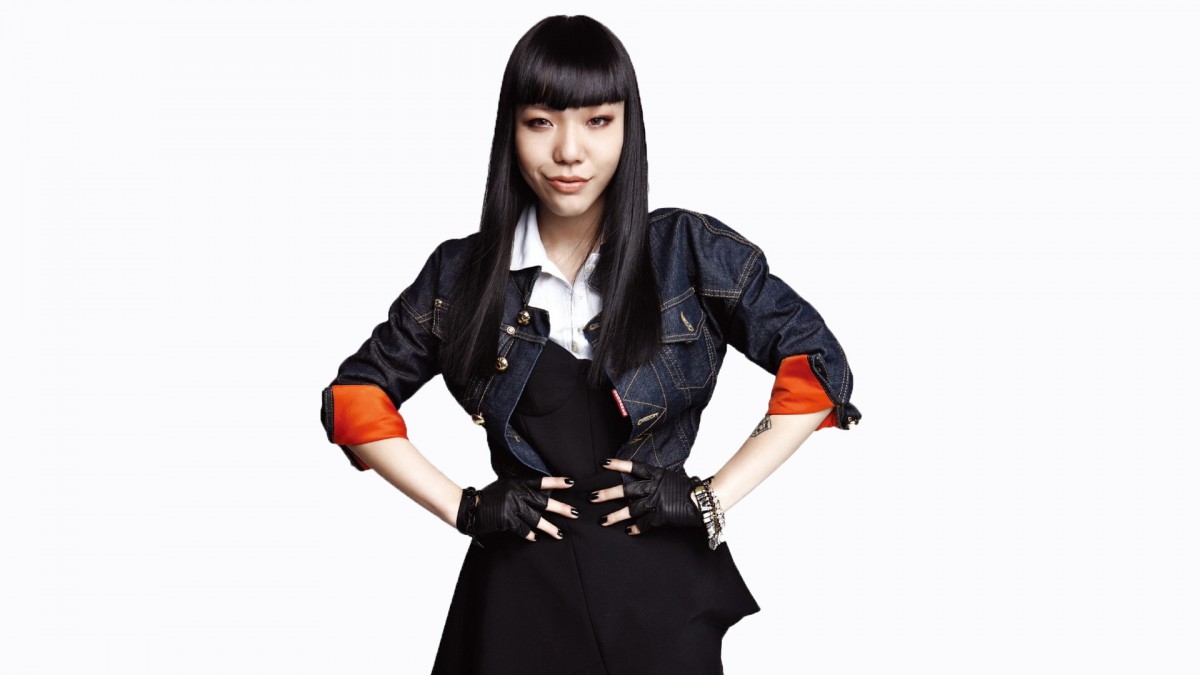 吴莫愁图片,分享一组女星模特图片给大家,图中的桌面壁纸壁纸会