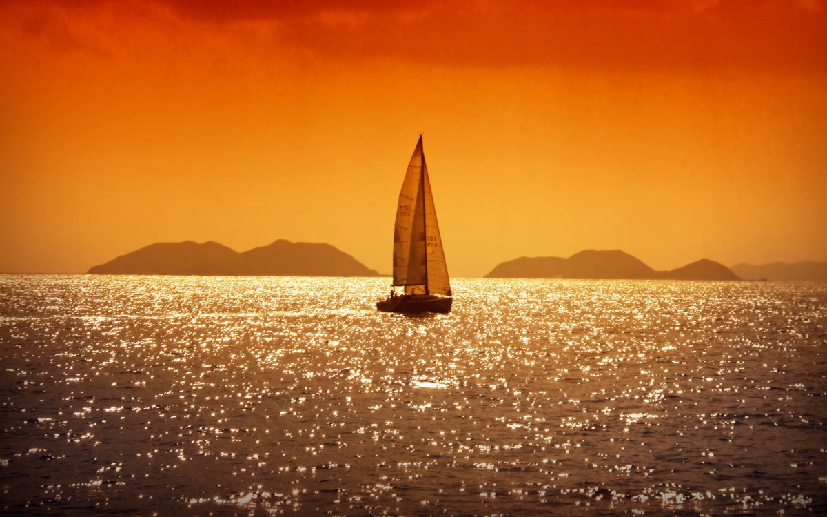 远行的帆船桌面壁纸1516