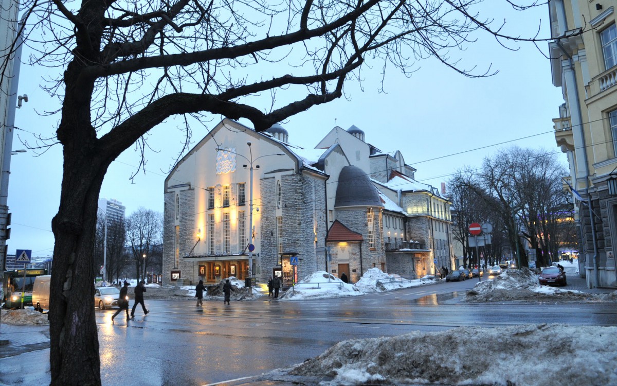 芬兰小镇雪景图片