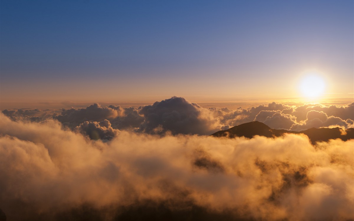 唯美天空云层图片壁纸-风景壁纸-高清风景图片-第5图-娟娟壁纸