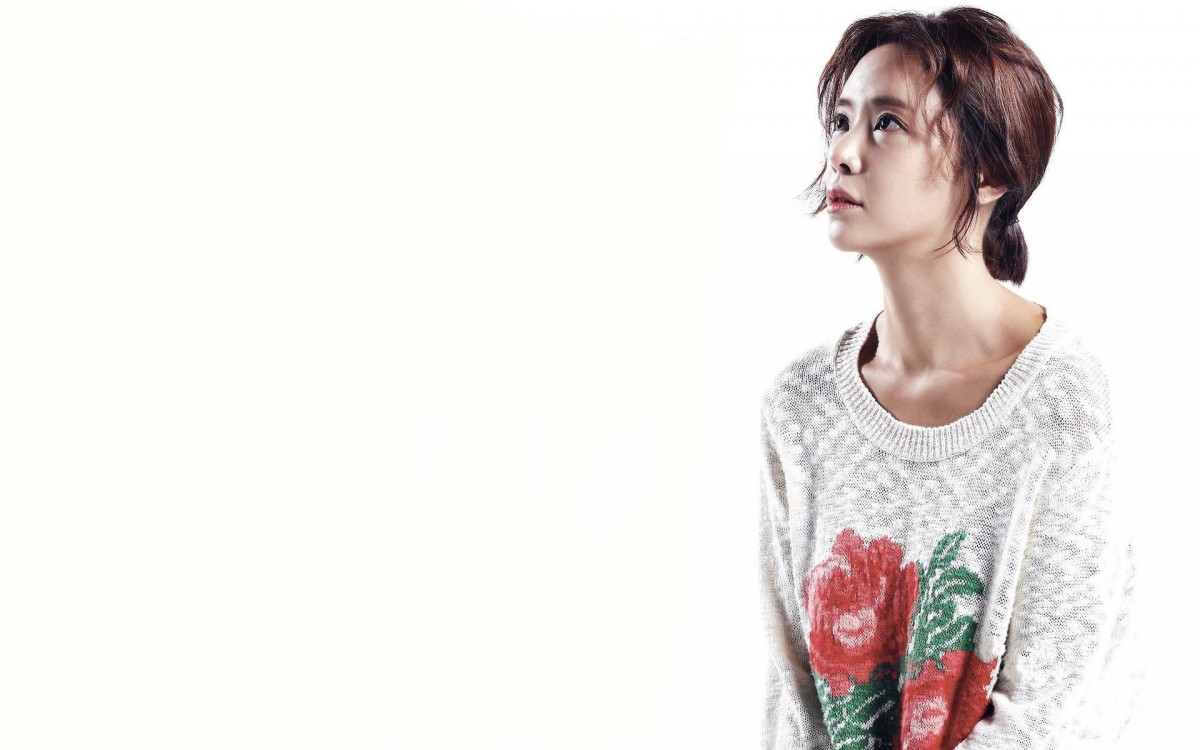 韩国美女黄静茵壁纸(1/5)