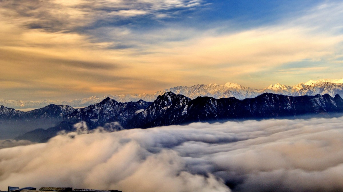 四川牛背山云海风光-风景壁纸-高清风景图片-第3图-娟娟壁纸