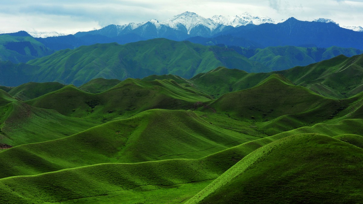 新疆天山山脈風景壁紙-風景壁紙-高清風景圖片-第3圖-娟娟壁紙