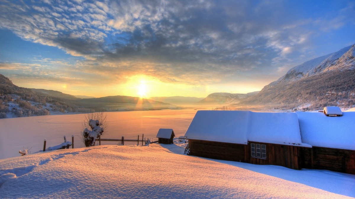 寒夜初雪景色壁纸 风景壁纸 高清风景图片 娟娟壁纸