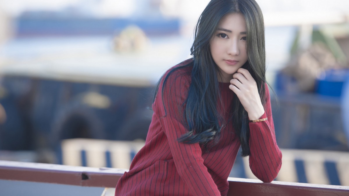 原图你的电脑分辨率(1600x1600)→生成壁纸显示:√欣赏模式全屏模式