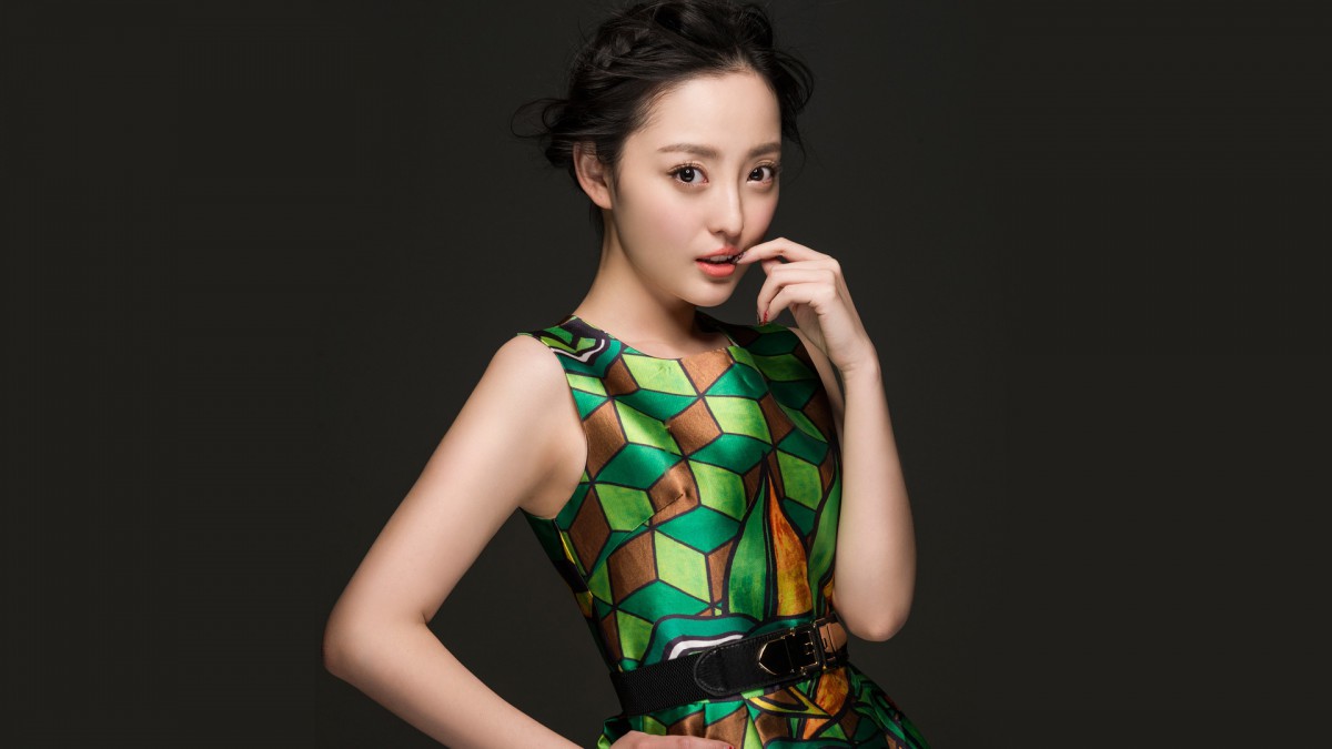 美女王洁曦图片35