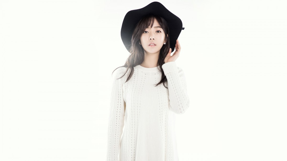 裴涩琪图片桌面壁纸19