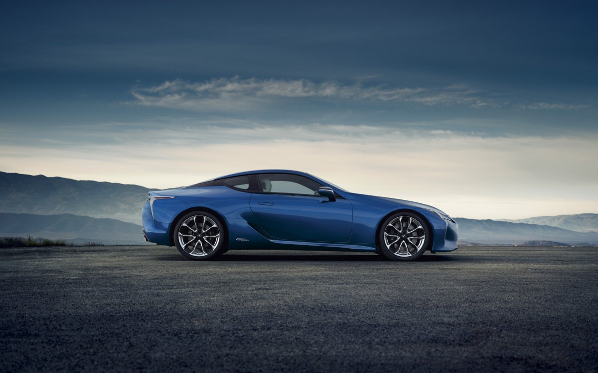 雷克萨斯lc500h混动版汽车图片-汽车壁纸-高清汽车图片-娟娟壁纸