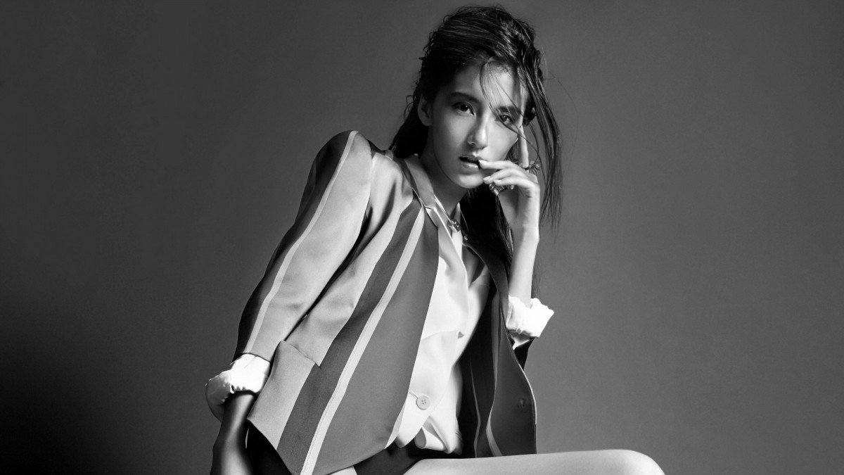 吴千语图片壁纸(15/19)