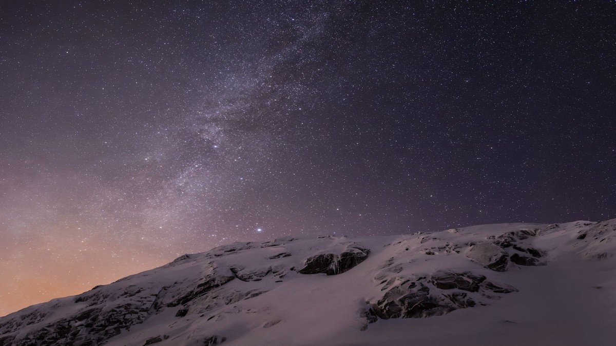 苹果星空壁纸 系统壁纸 高清系统图片 娟娟壁纸