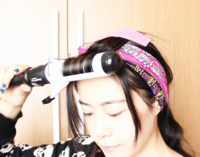 怎样用卷发棒卷有层次的刘海超详细步骤图解