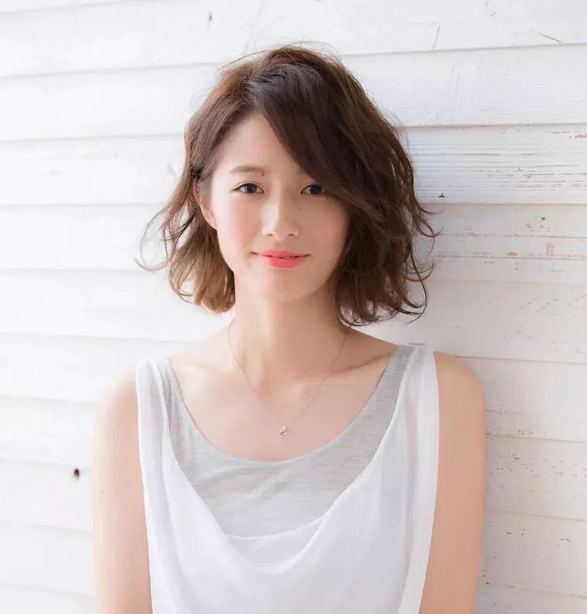 日本女生短发 清新自然,日系图片,发型图片