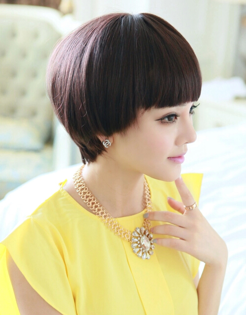 蘑菇头女生发型图片超清纯可爱