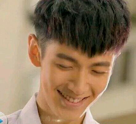 剪桃心刘海要留多长头发,短发图片,发型图片