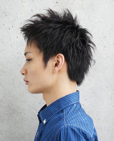 日本最新男士短发烫发发型