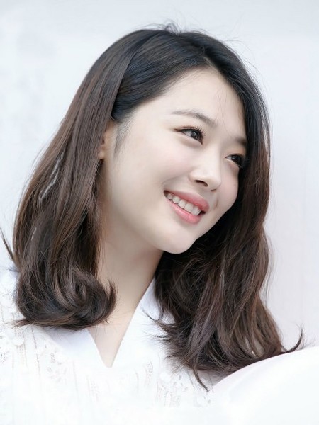 崔雪莉韩式中长发发型照片,女明星图片,发型图片