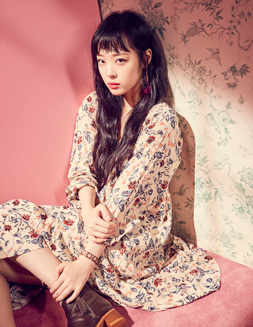 雪莉最新韩式齐刘海图片,女明星图片,发型图片