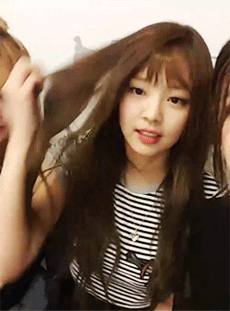 中分空气刘海哪一款jennie的发型你更喜欢