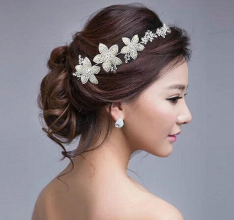 漂亮韩式欧美新娘盘发发型图片