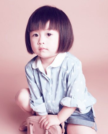 两岁小女孩发型短发图片