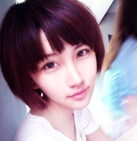 短发女神卢六六最新短发图片大全