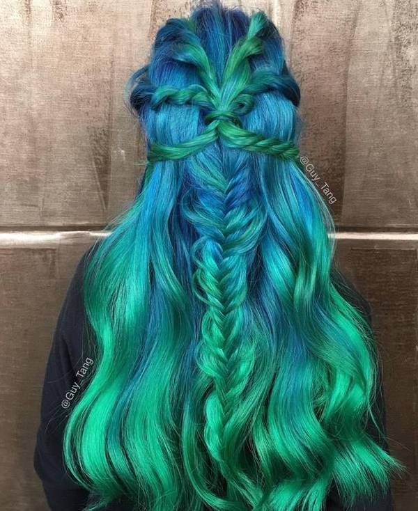 最新潘通草本绿染发美图