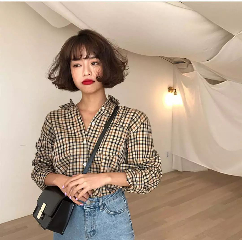 俏皮复古短卷发发尾外翻内扣任性美