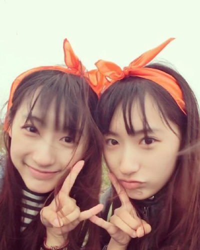 复旦双胞胎姐妹花私照发型大放送