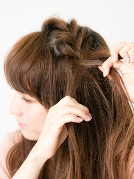 长卷发怎么扎好看空气感刘海侧边编发甜美片