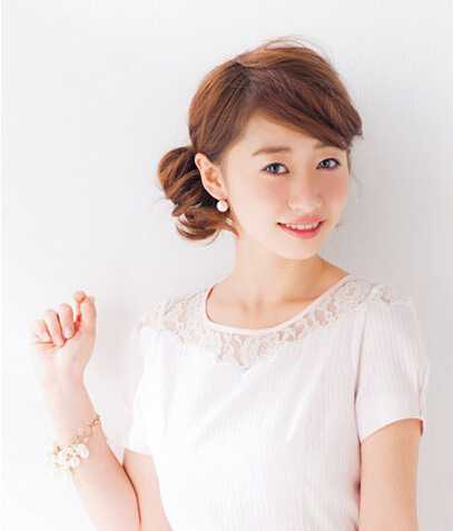 双马尾花苞头扎法图解甜美ol范片