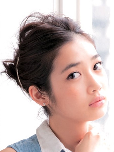 怎么扎头发好看又简单全图,扎长发图片,发型图片