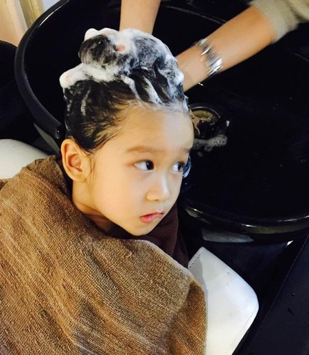 > 宝宝不愿意洗头怎么办 教你如何给宝宝洗头