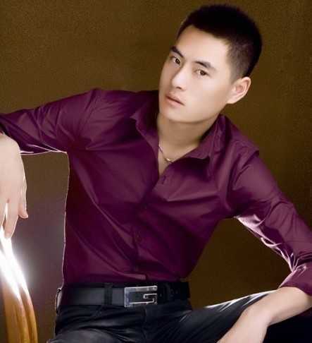 最新帅气男生短发发型图片