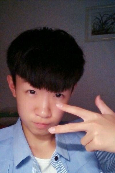 12岁的男孩理什么头漂亮欧美12岁男孩适合的时髦发型图片