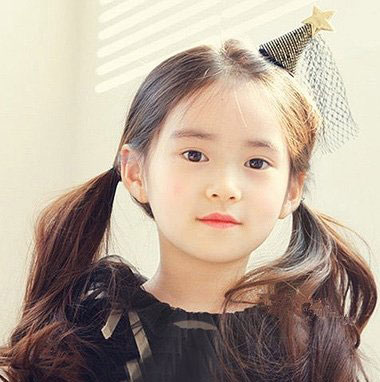 如何给孩子扎好看又可爱的长发韩版小女孩长发