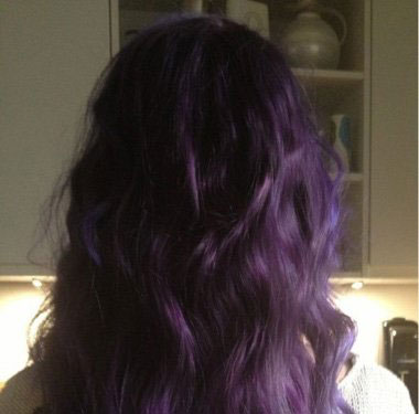 黑色挑染紫色头发,发型图库图片,发型图片