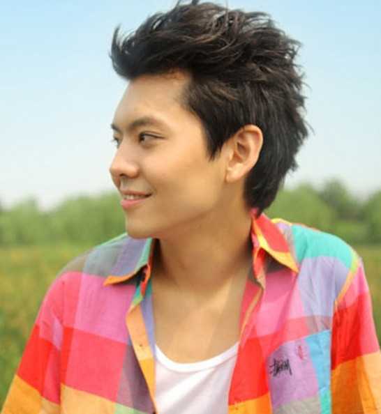 男生流行帅气烫发的种类图片大全