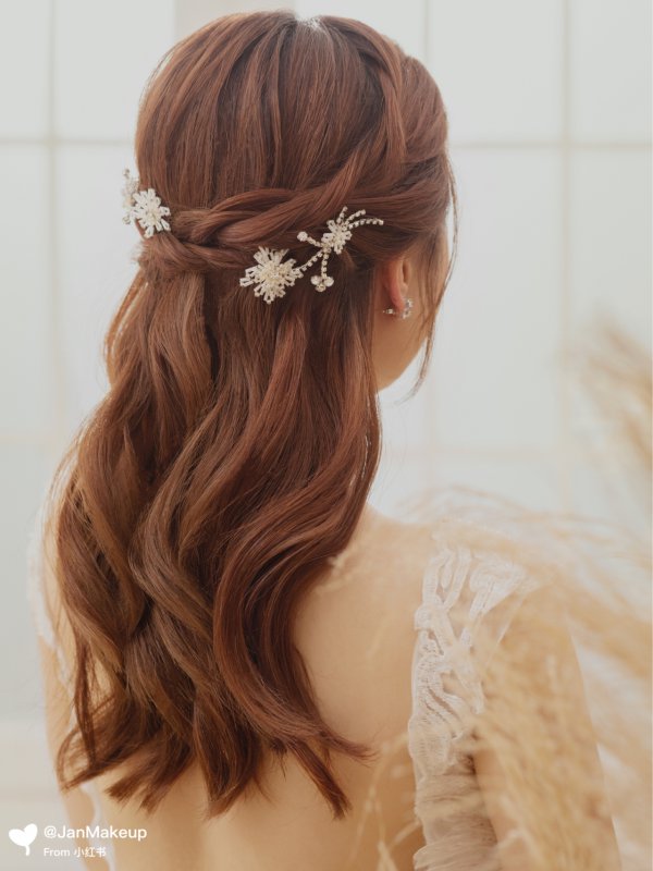 参加婚礼头发简单图片