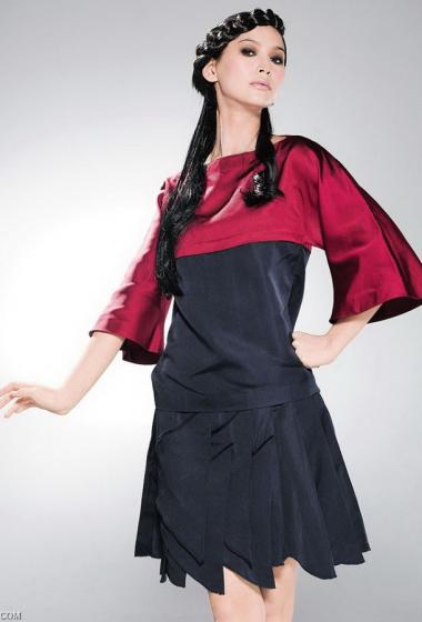 阿曼达斯特朗图片