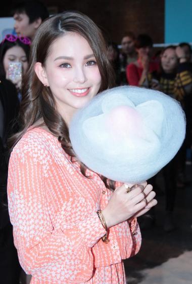 昆凌出席品牌活动图片周杰伦老婆图片44