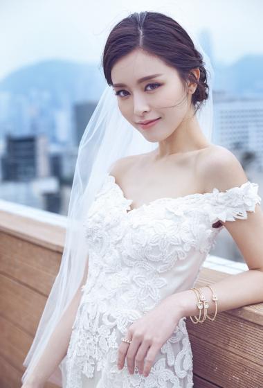 文咏珊《新娘modernbride》性感婚纱写真图片,文咏珊图片-第9图