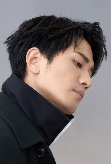 彭冠英酷帅有型冬日时尚写真高清图片614