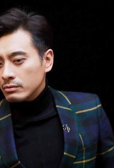 陈龙格子西装魅力有型写真图片88