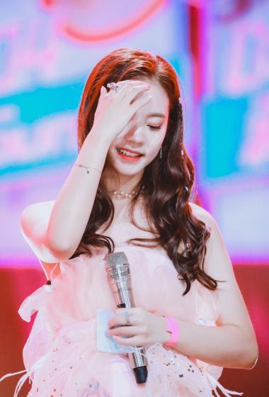 张紫宁创造101公演高清图片28