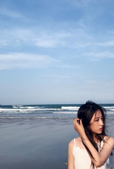 周雨彤海边唯美写真图片67