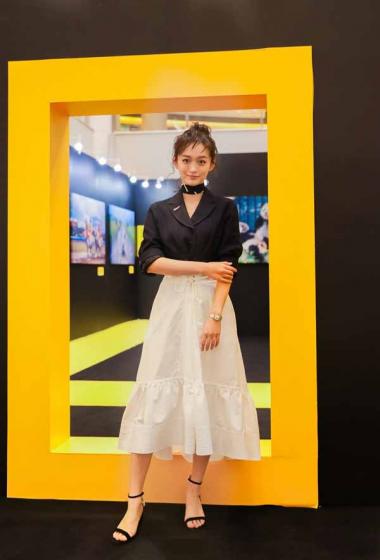 何泓姗颁奖盛典复古风高清唯美图片45