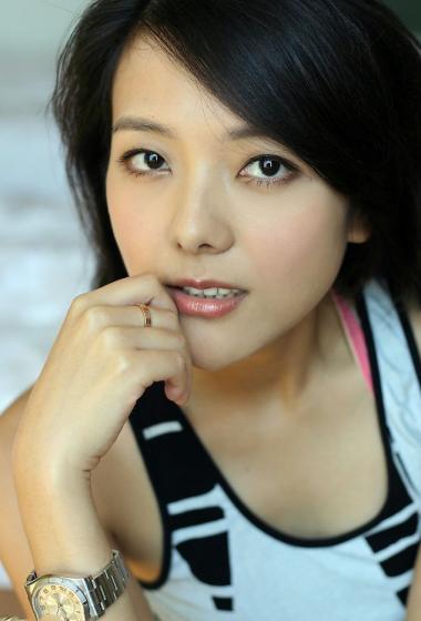 湖南卫视主持人杨乐乐图片211